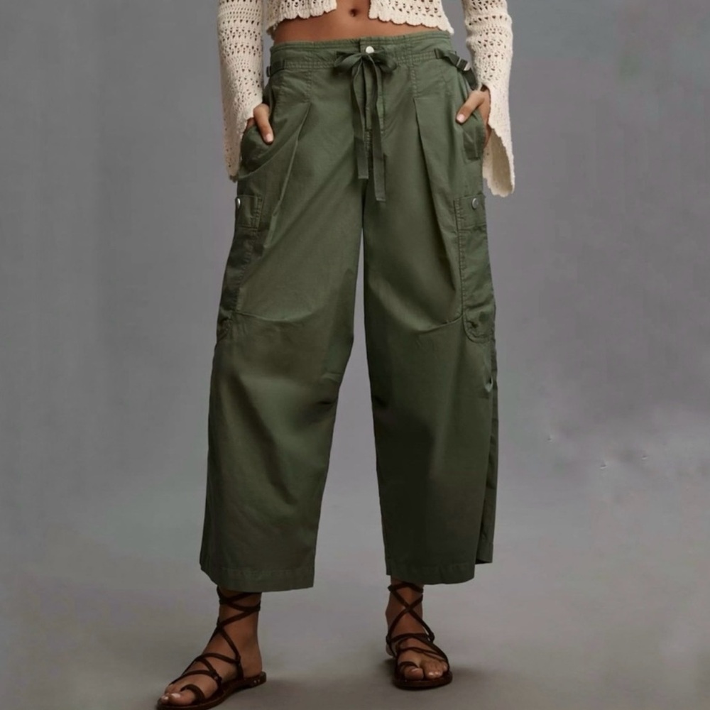 Pilcro Anthropologie Olive Green Cropped Wide-Leg Surplus Cargo Pants